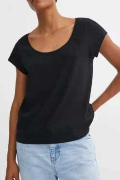 Andy Wide Neck Tee