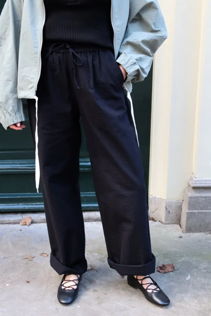 Carlota Pantalon