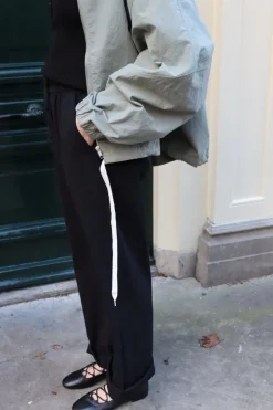Carlota Pantalon