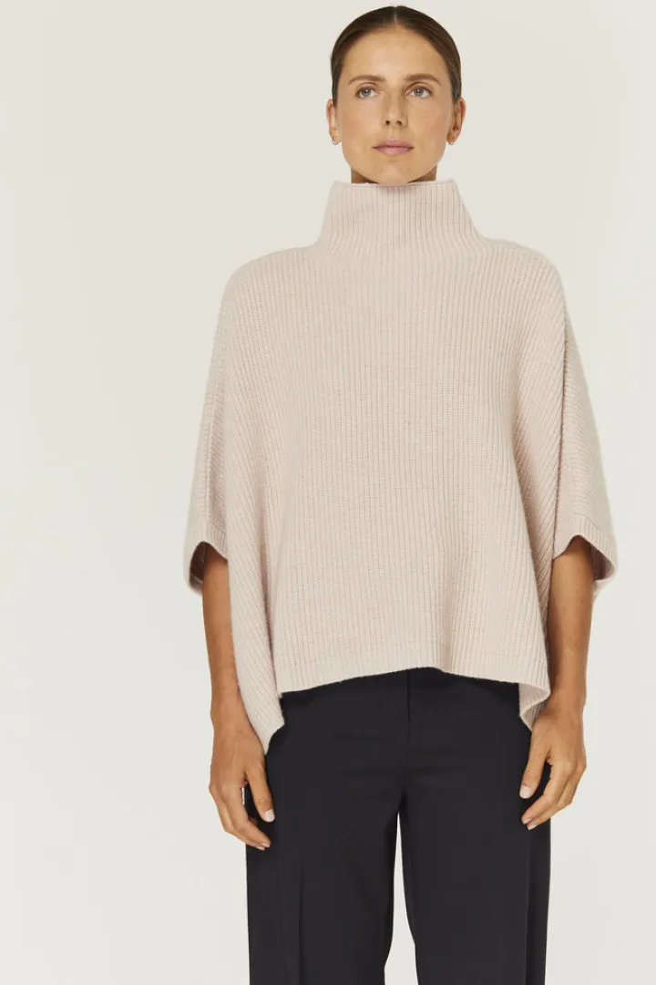 Honore Cape
