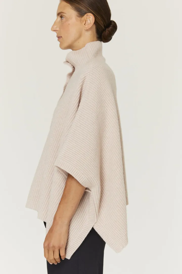 Honore Cape