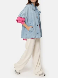 Lauren Trench