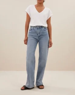 Momi Logo Top