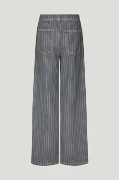 Nanny Pants