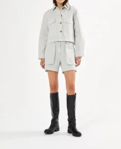 Nata Short