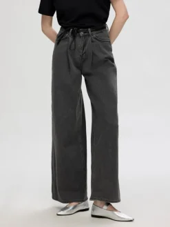 Olivia Jeans