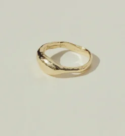 Walk On By Ring